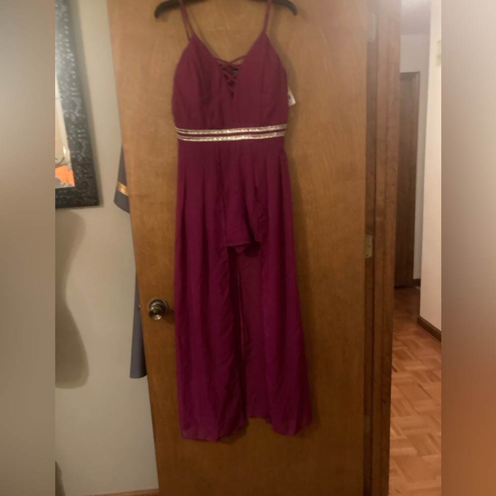 Elegant Magenta Jumpsuit with Beaded Waist